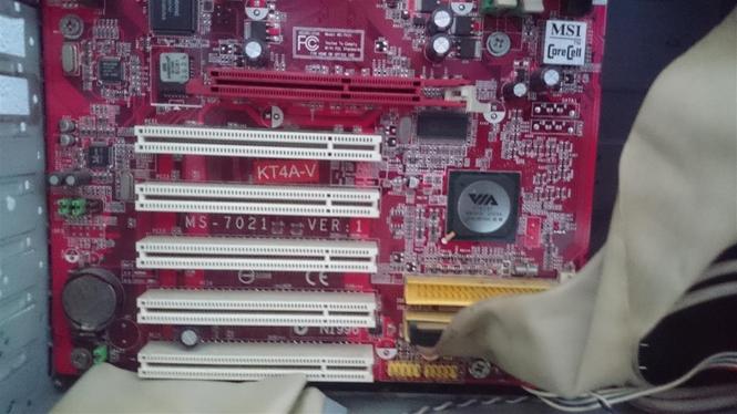 P4 Intel Celeron 