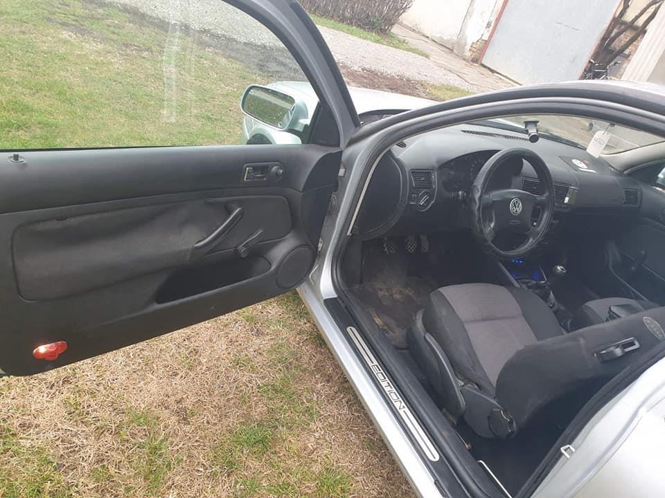 VW-Golf-4