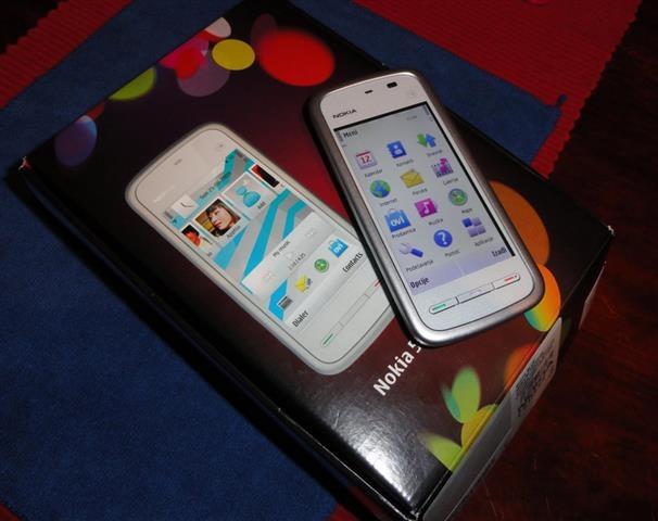 Nokia-5230---kao-nov