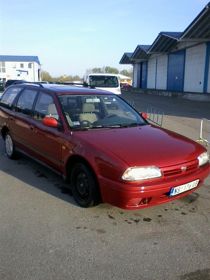 Nissan-primera-hitno