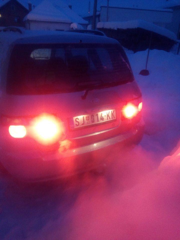 2002-KIA-CARENS
