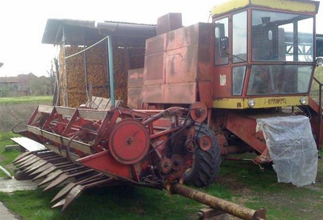 Kombajn-Zmaj-142