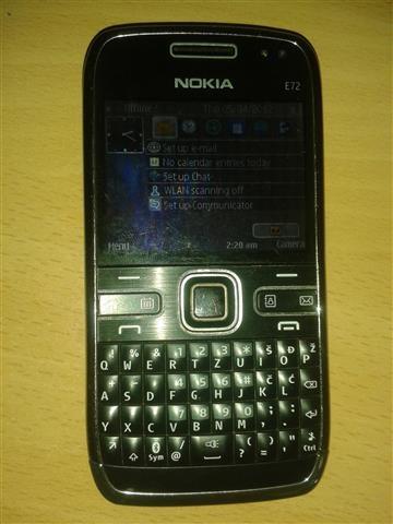 Nokia E72