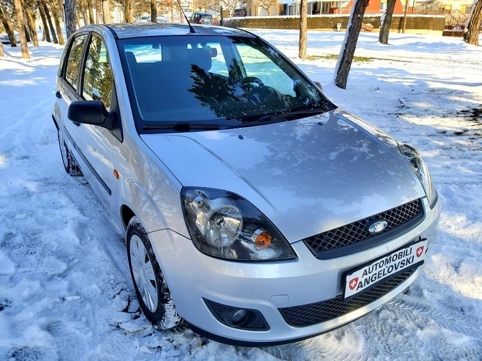 Ford-Fiesta----------------------