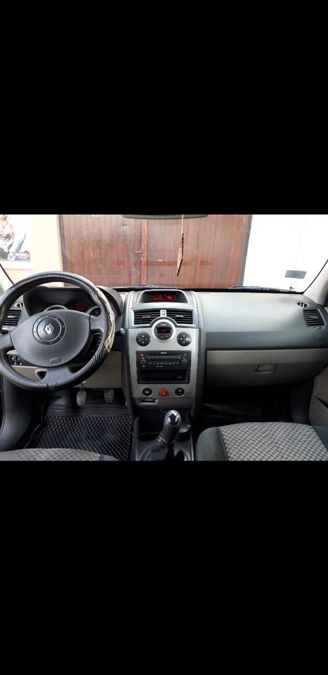 Renault-Megane-1-5-dci