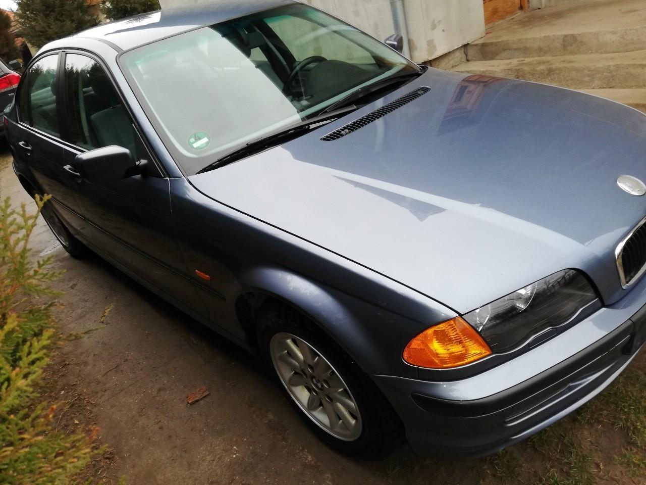 BMW-318-Nov