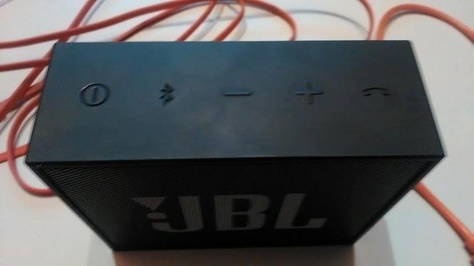 BLUETOOTH ZVUCNIK