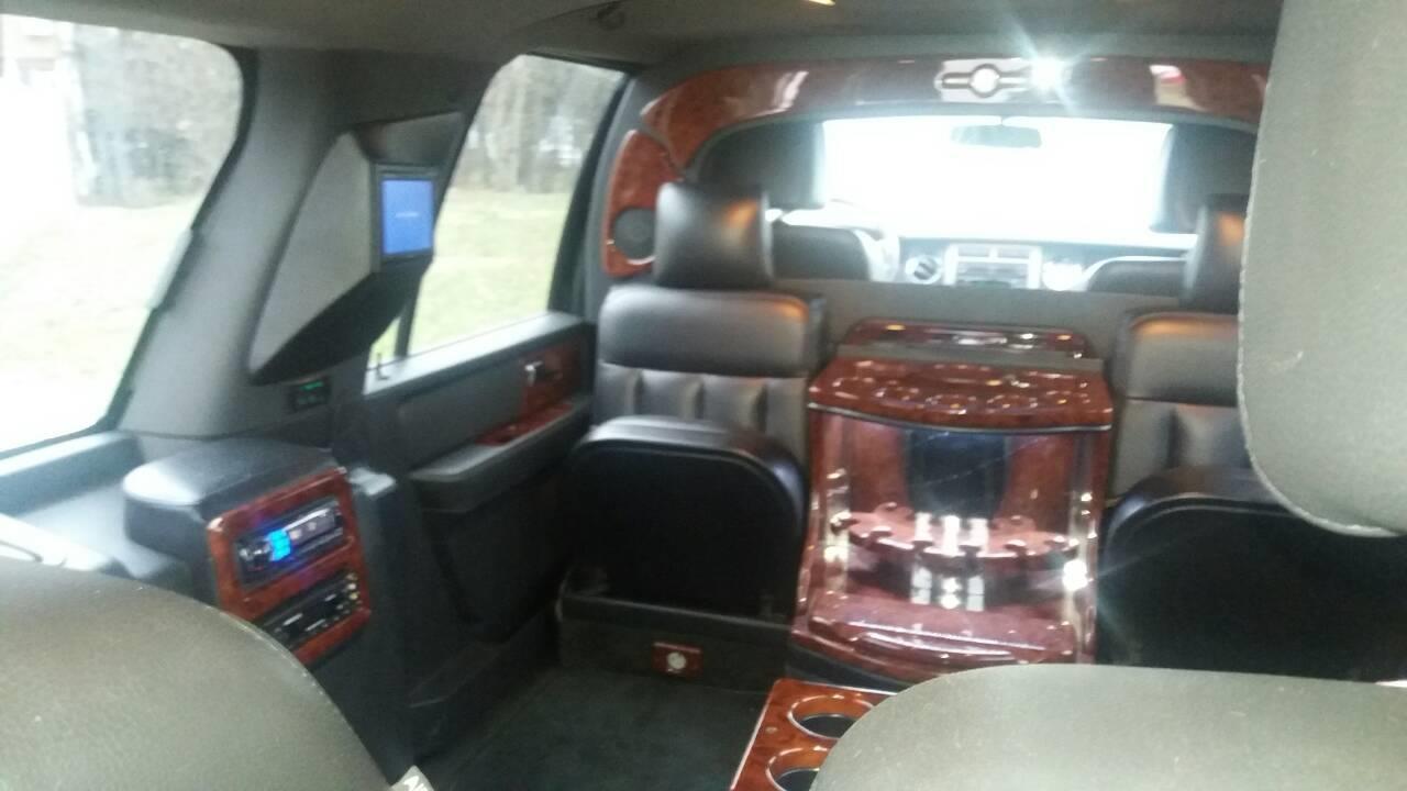 Iznajmljivanje-Limo-servis