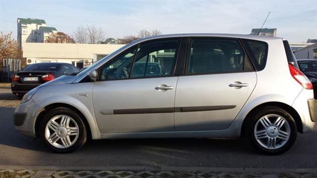 Renault Scenic 1.5 DCI Privilege -06
