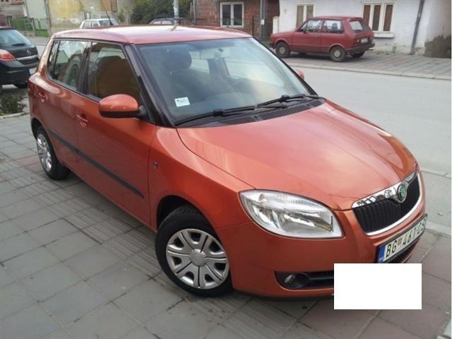Skoda-Fabia-2--08