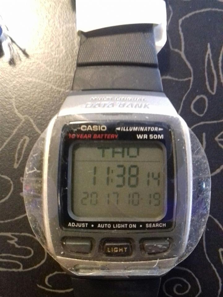 CASIO-ručni-sat-NOV-