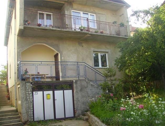Deo kuce 77m2 u Vranje