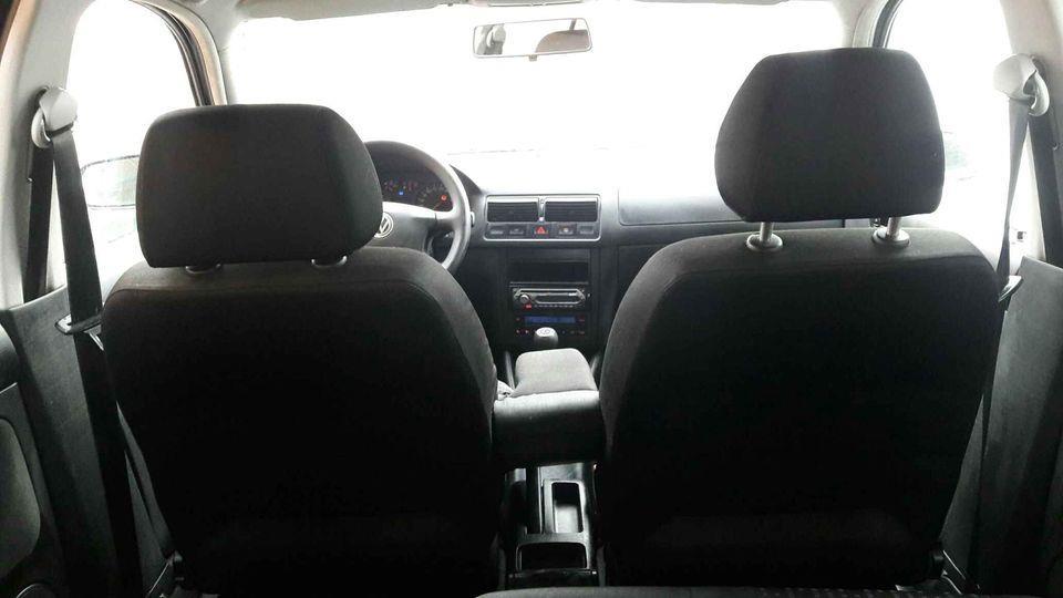 Golf-4-1-9-TDI--101KS--2003g