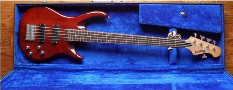Justin-bas-gitara