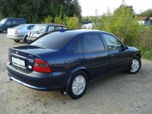 Opel-Vectra-2-0d--99