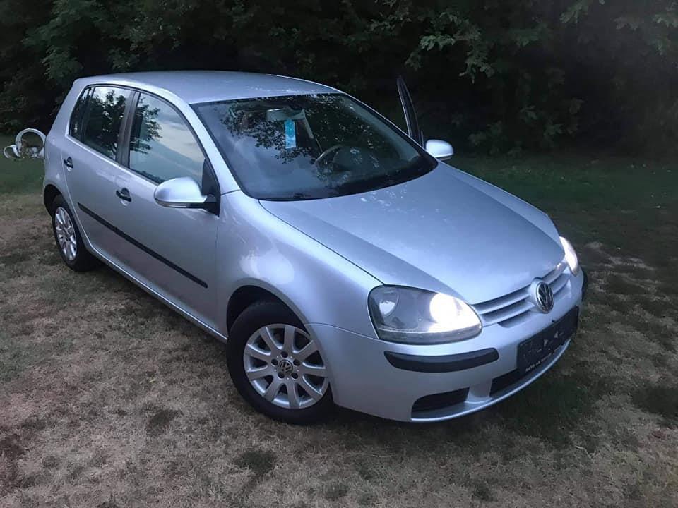 VW-GOLF-V-1-6-FSI