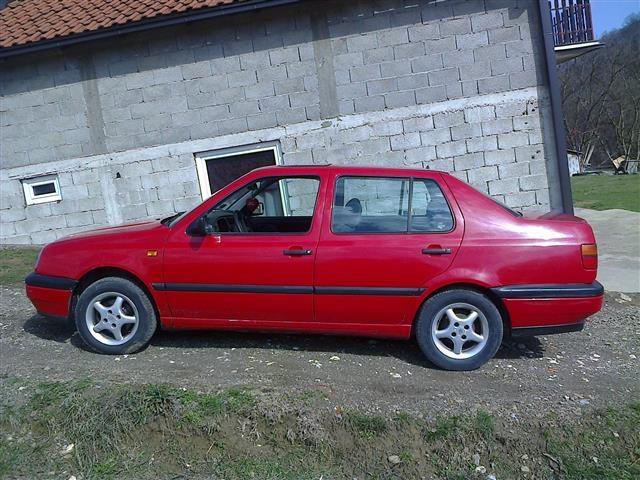 VW-Vento-Dizel--94