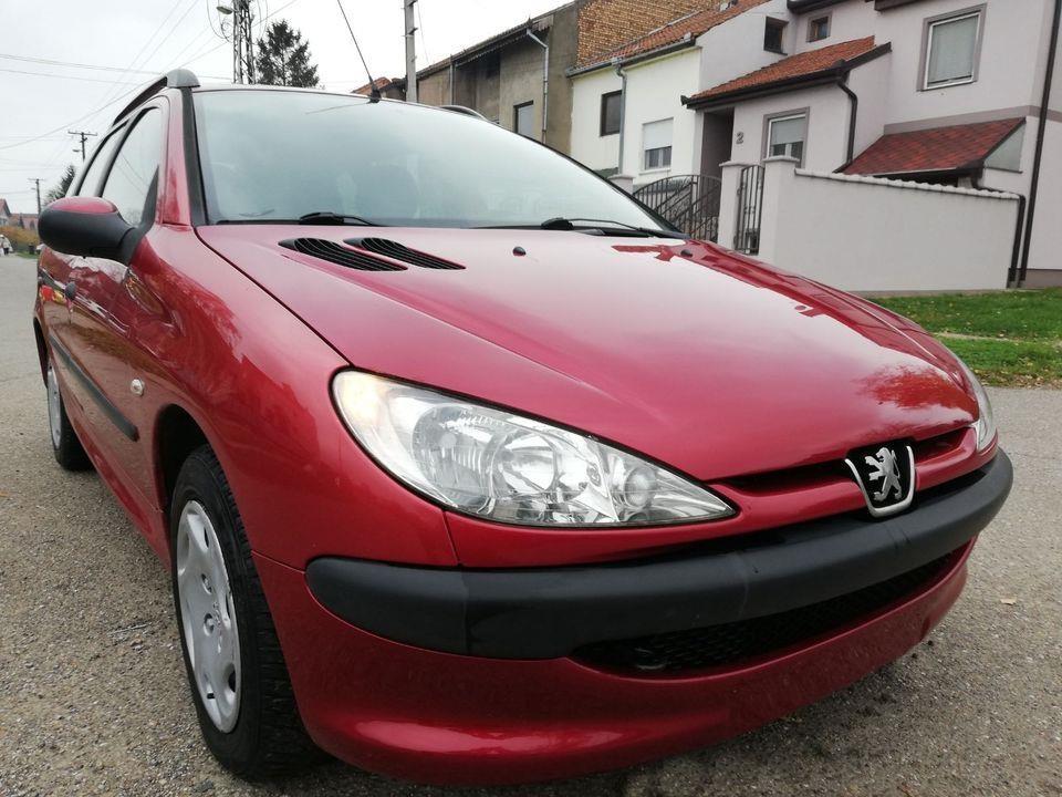 PEUGEOT-206