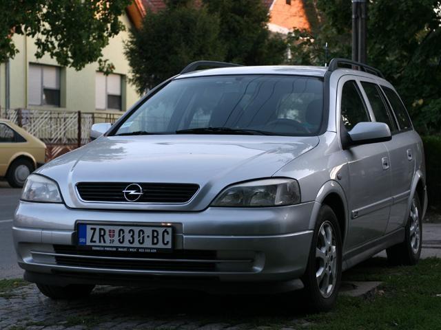 Opel-Astra-G-2-0DTi-karavan--03