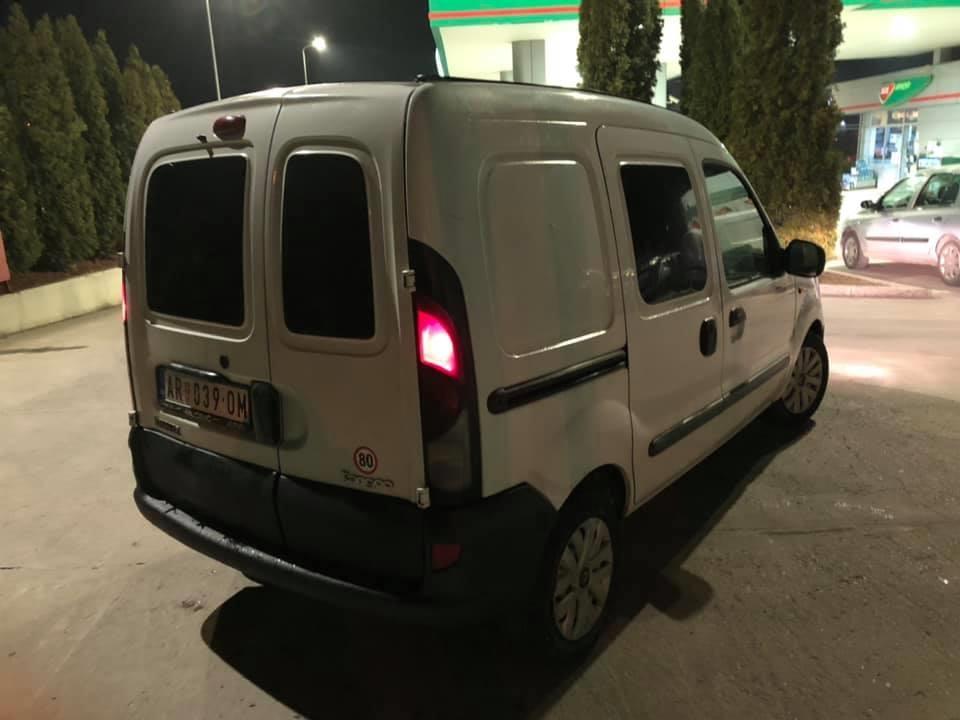 Renault-kango-1-9d