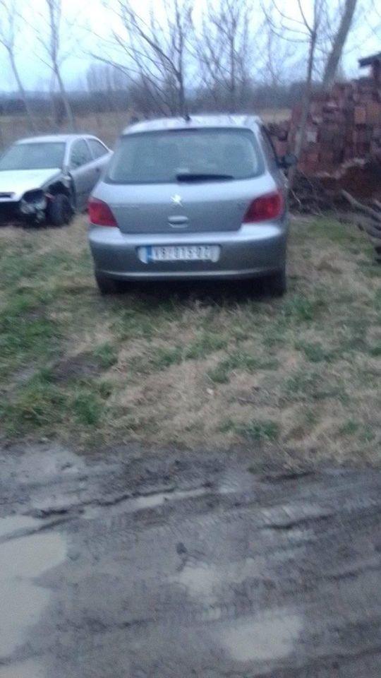 Peugeot-307