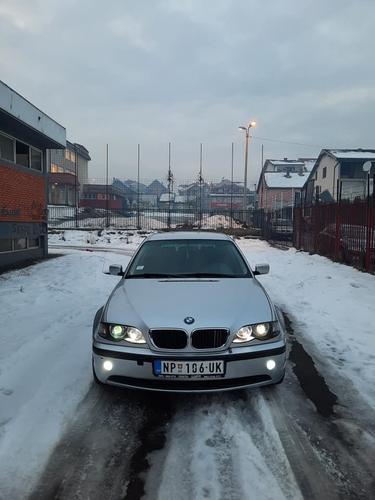 Bmw 320d 2004 god