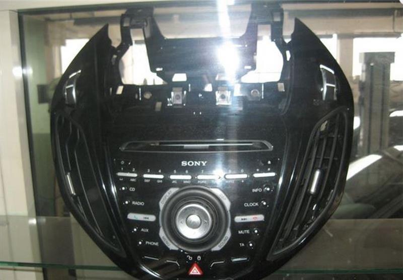 CD-Player-Ford-B-Max