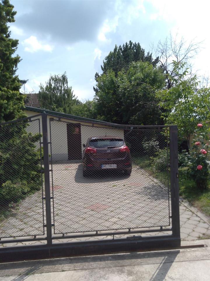 Kuca-Lamela-BECEJ