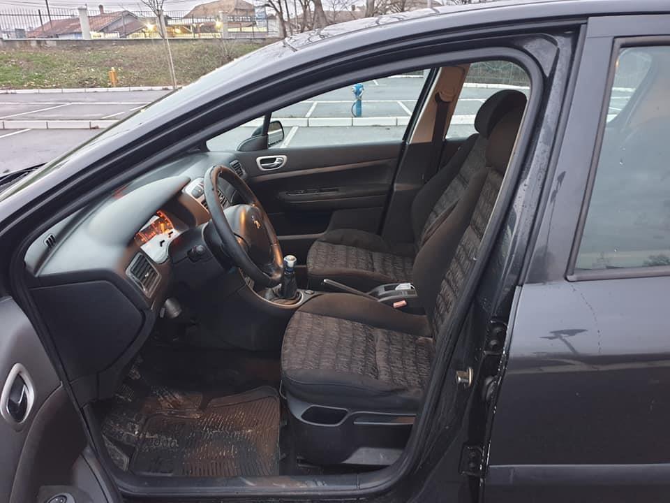 PEUGEOT-307-2-0BENZ-PLIN-2004GOD