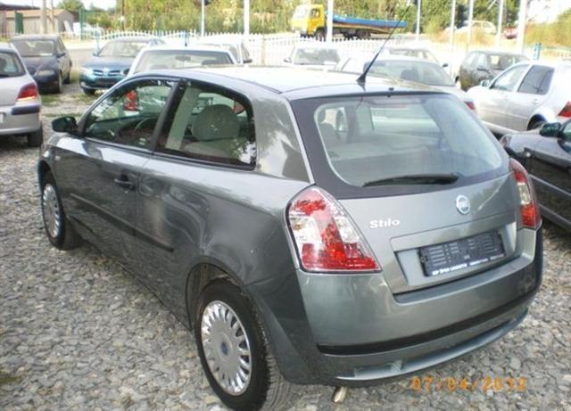 Fiat-Stilo-1-4-16V-B--6b--04