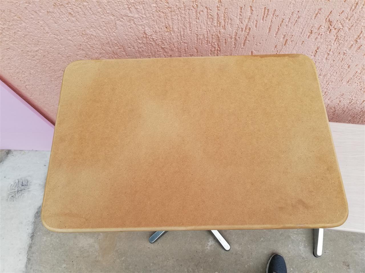 Stolovi