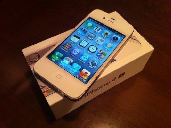 Apple iPhone 4 16GB