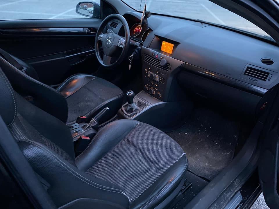 OPEL-ASTRA-OPC