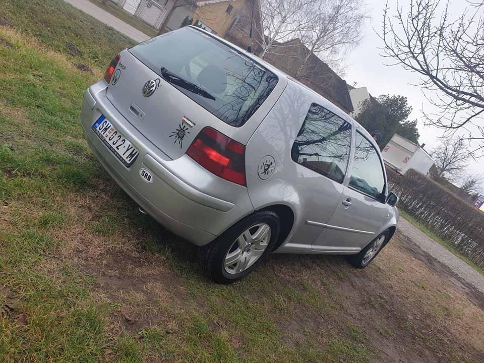 VW-Golf-4