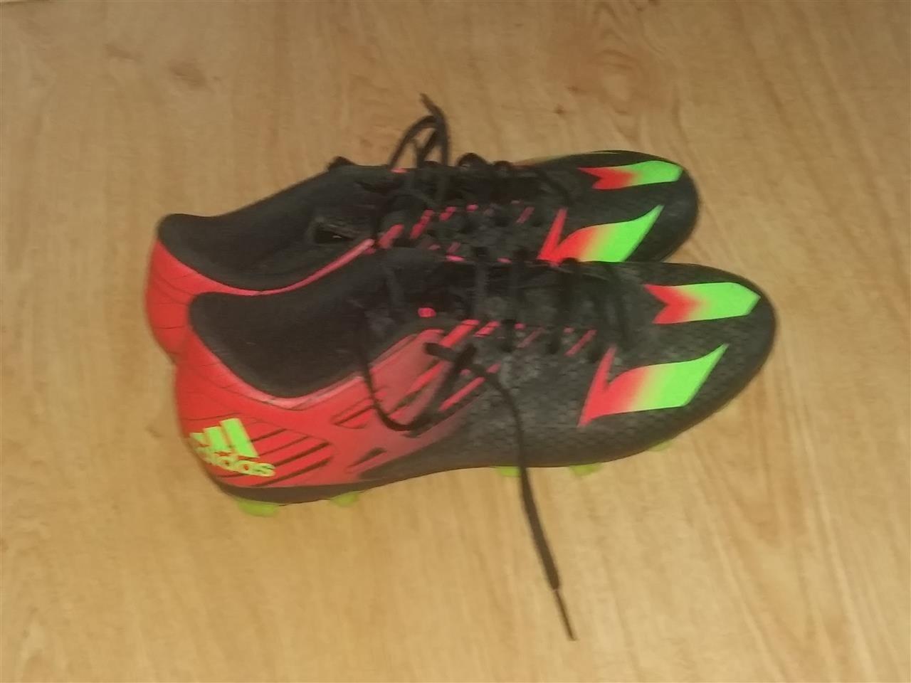 Kopacke-Adidas-Messi-42-br
