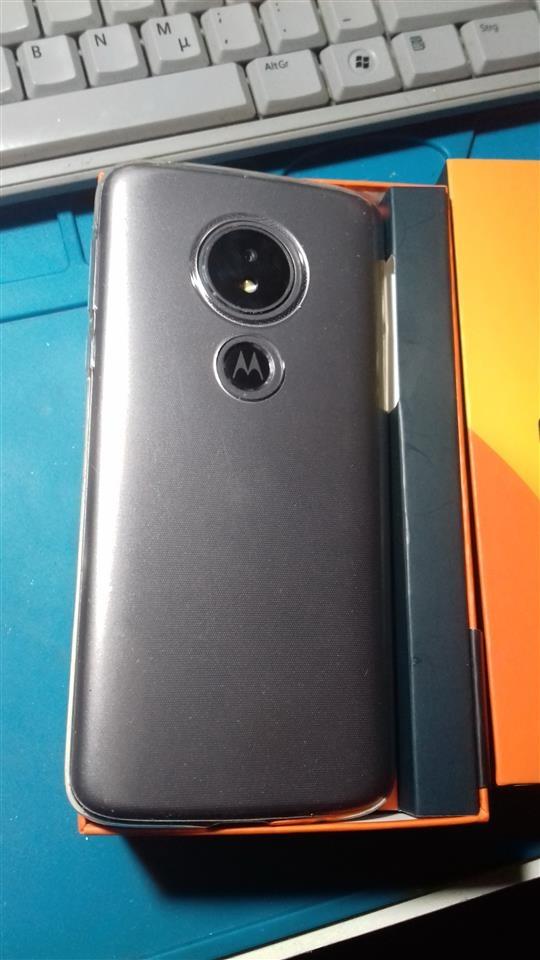 Motorola-E5
