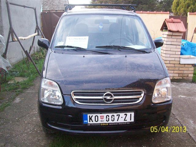 Opel-Agila--03