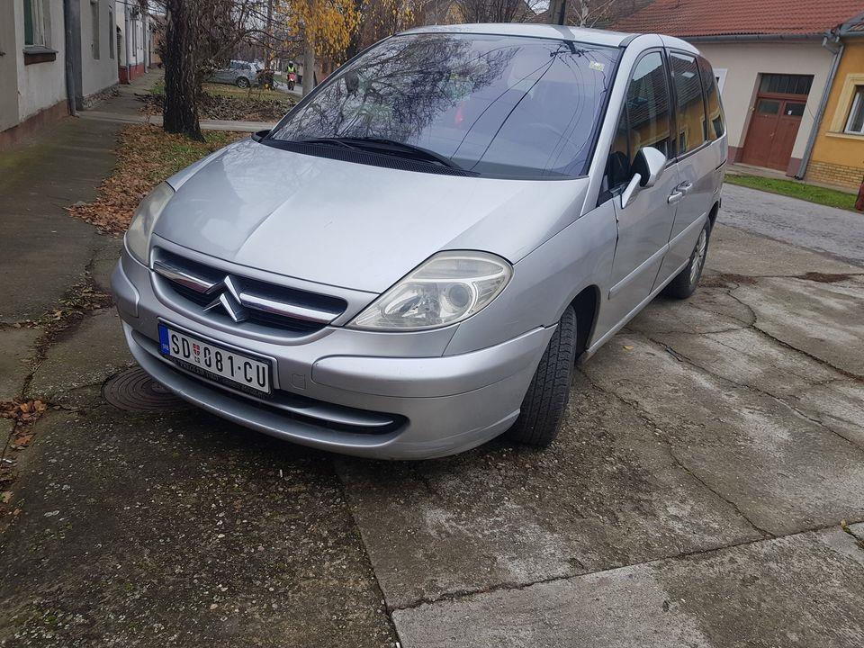 Citroën-c8-2-0hdi