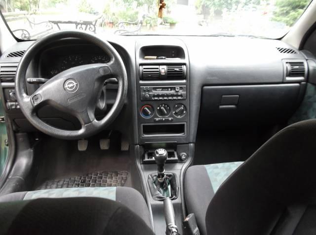 Opel-Astra---98