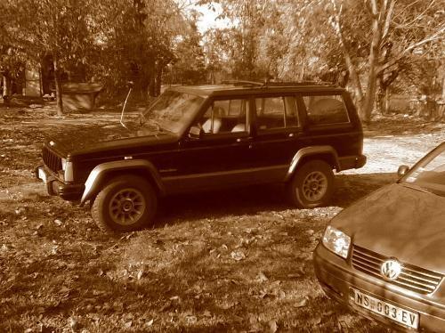 Jeep Cherokee  - 89