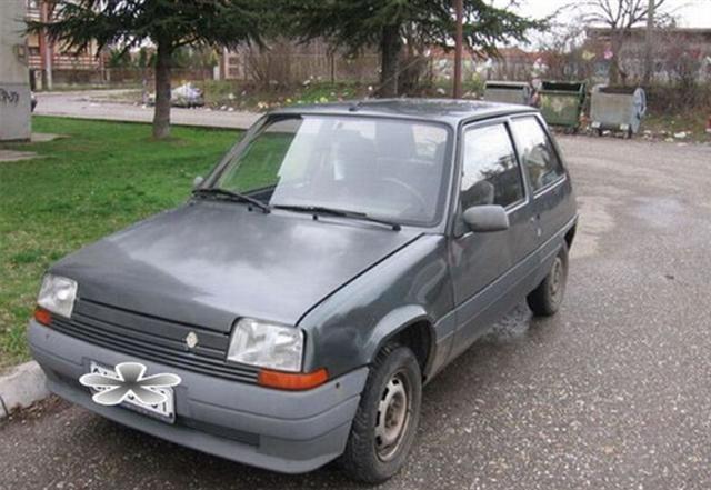 Renault 5 -90