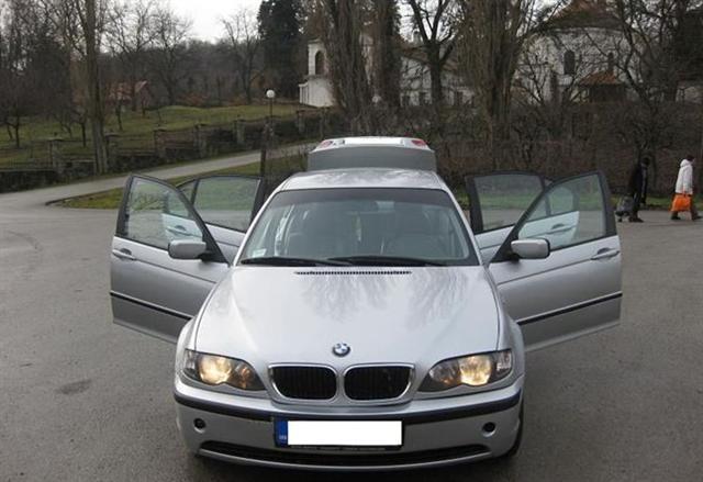 BMW-320-D--02