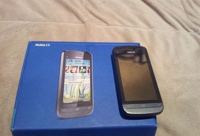 Nokia C5-03