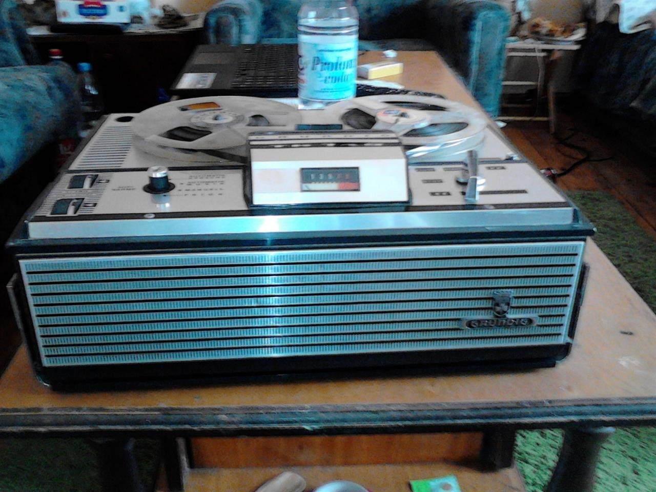 Grundig-TK-149
