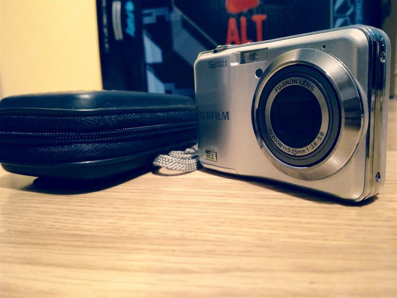 Fujifilm-AX200