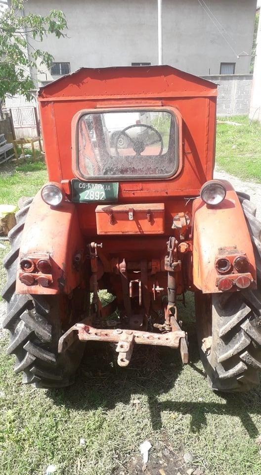 Na-prodaju-traktor