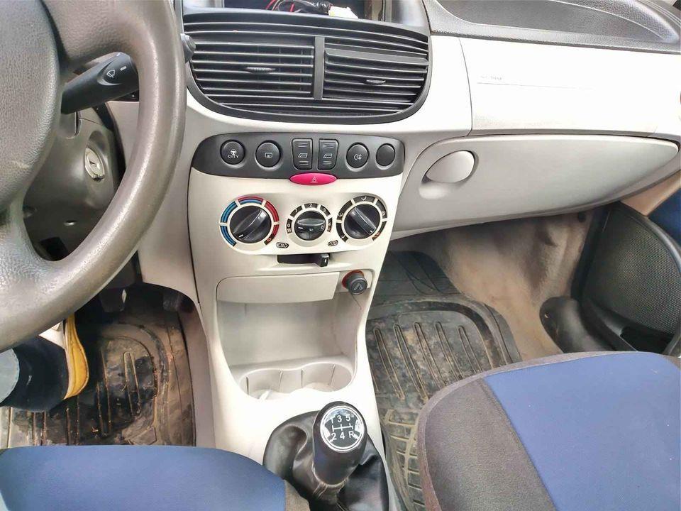 Punto-1-3-multijet-2003-
