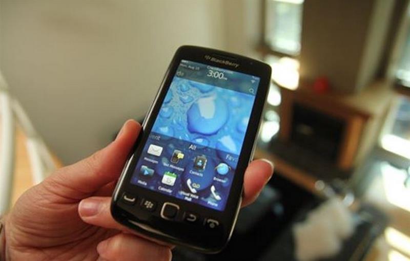 Blackberry-Torch-9860