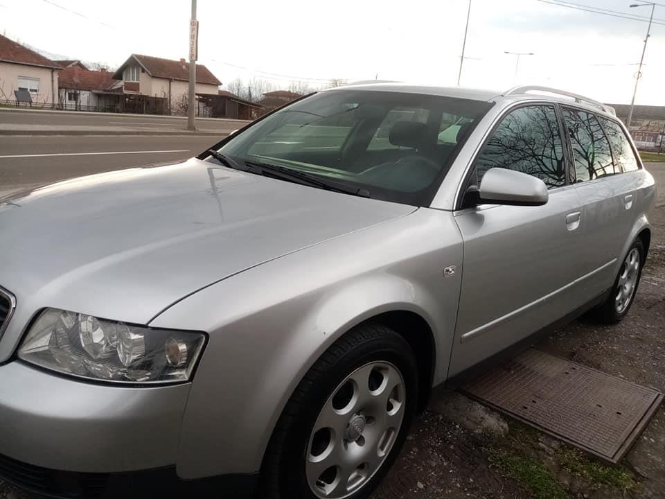 AUDI-A4