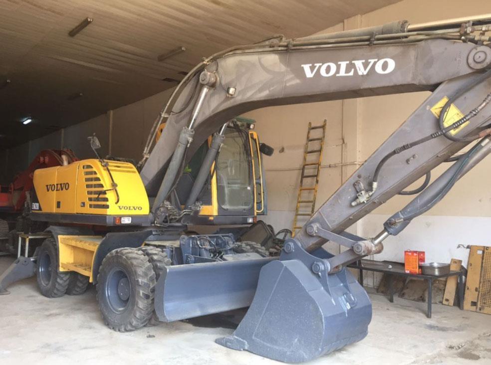 VOLVO-EW210C